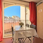 Rénové Avec Parking Privatif ,à 2min De La Plage Apartamento *