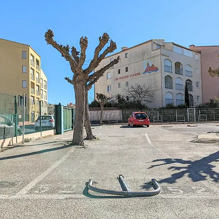Renove Avec Parking Privatif ,a 2min De La Plage * Agde
