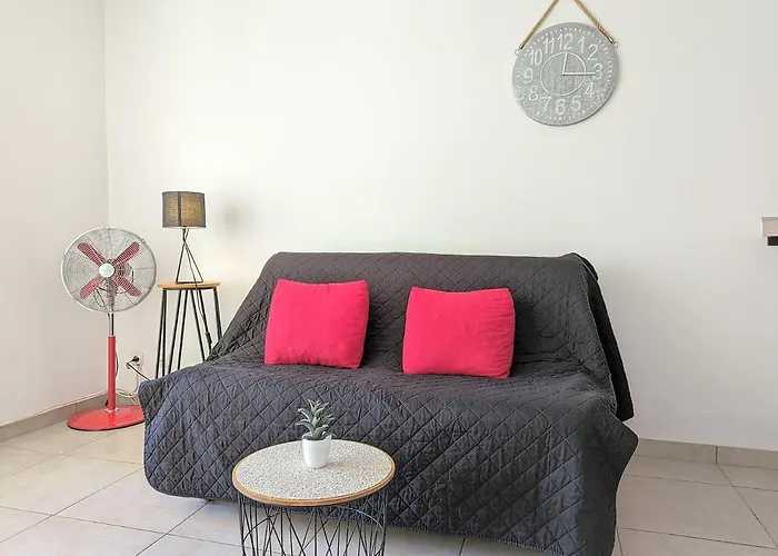 Renove Avec Parking Privatif ,a 2min De La Plage Apartment